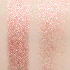 Rare Beauty Positive Light Silky Touch Highlighter - Mesmerize