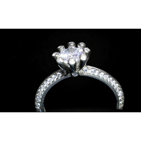 Reina Sparkling Solitaire Ring 