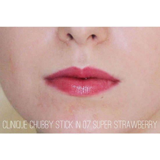 Clinique Chubby Stick Intense Moisturizing Lip Color Balm Mini - 07 Super Strawberry