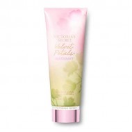 Victoria's Secret Velvet Petals Radiant Fragrance Lotion 236ml